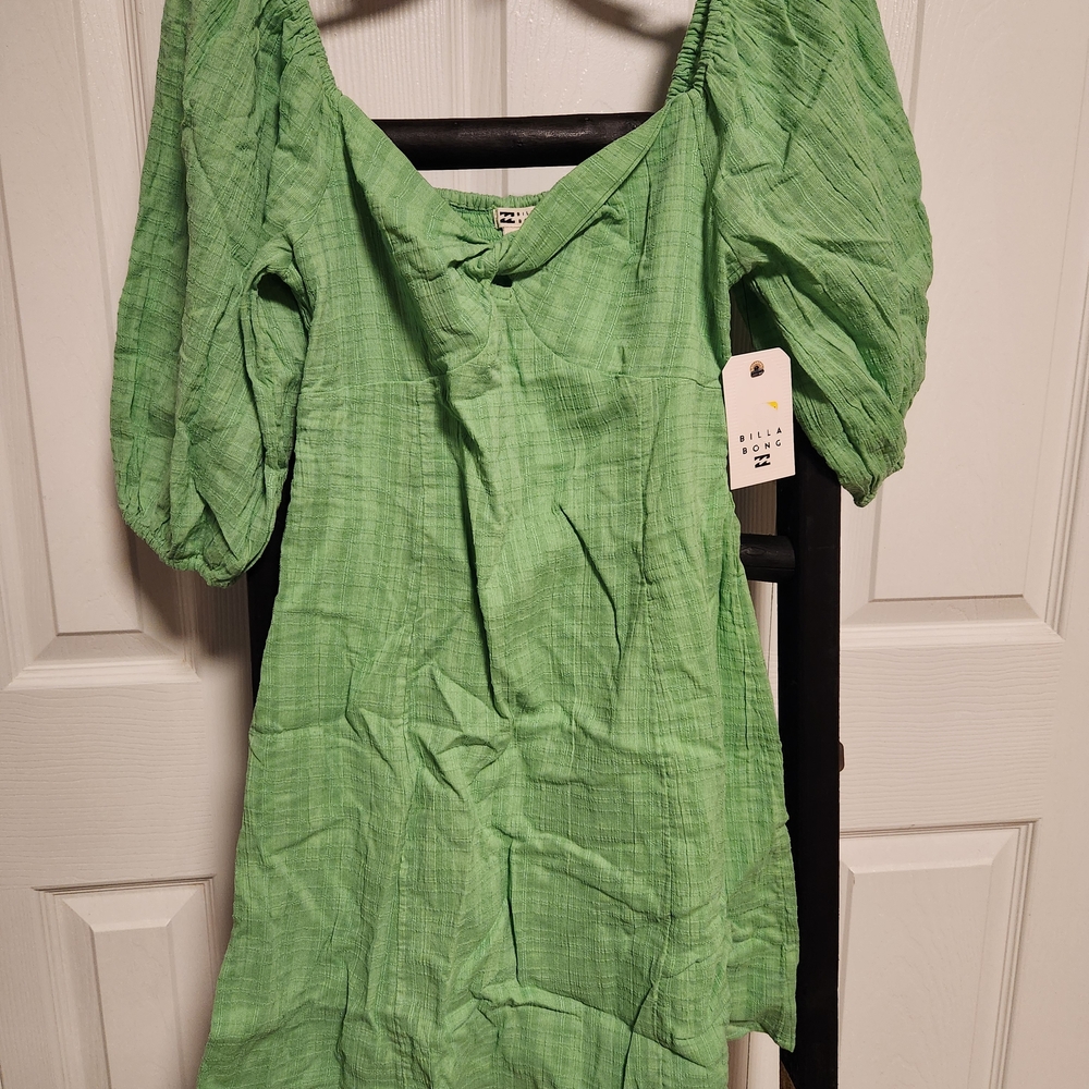 Billabong Green Puff Sleeve Dress
